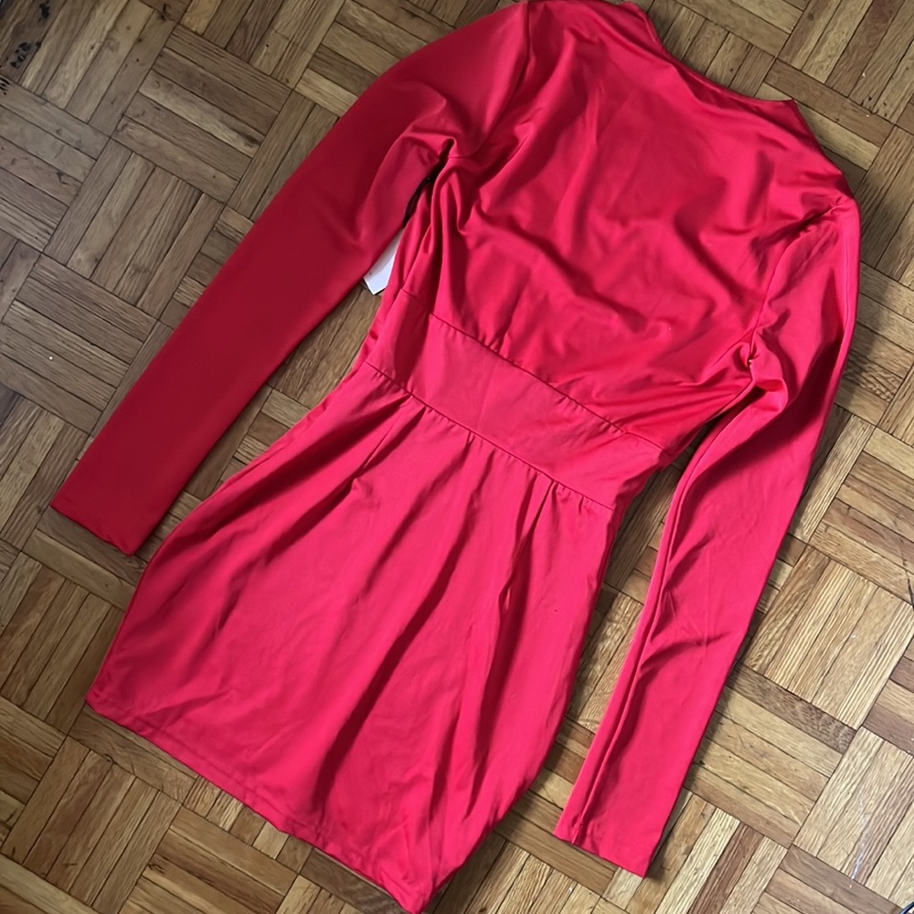 NWT Superdown Red “Isle” Deep V Long Sleeve Mini Dress - Picture 5 of 6